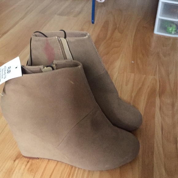 Rubi Stevie boot in taupe - Picture 2 of 5